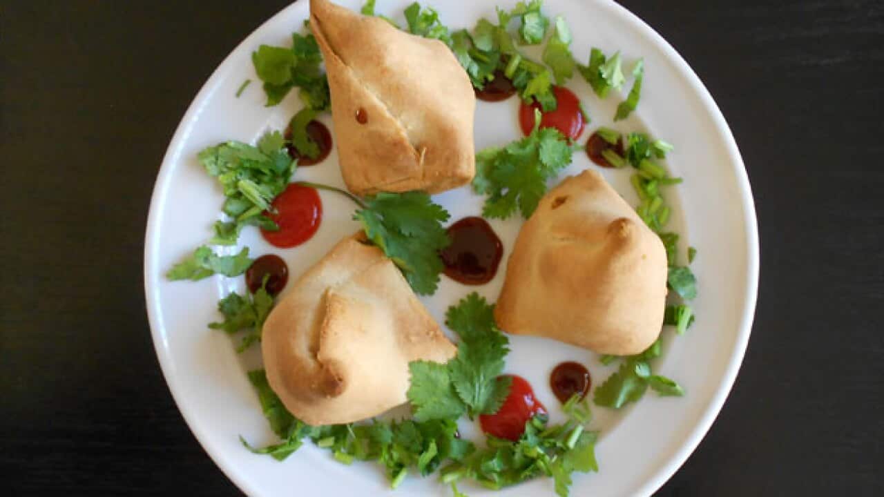 20120606_58_Gujarati-Baked-Samosa_text_2021336470