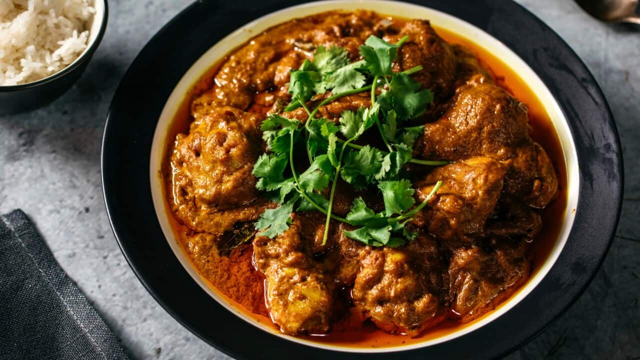 Curry chicken