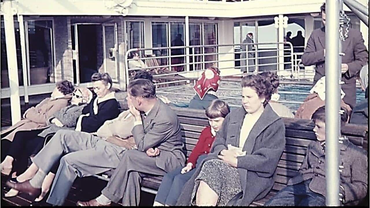 Brigitte und ihre Mutter auf der Überfahrt nach Australien