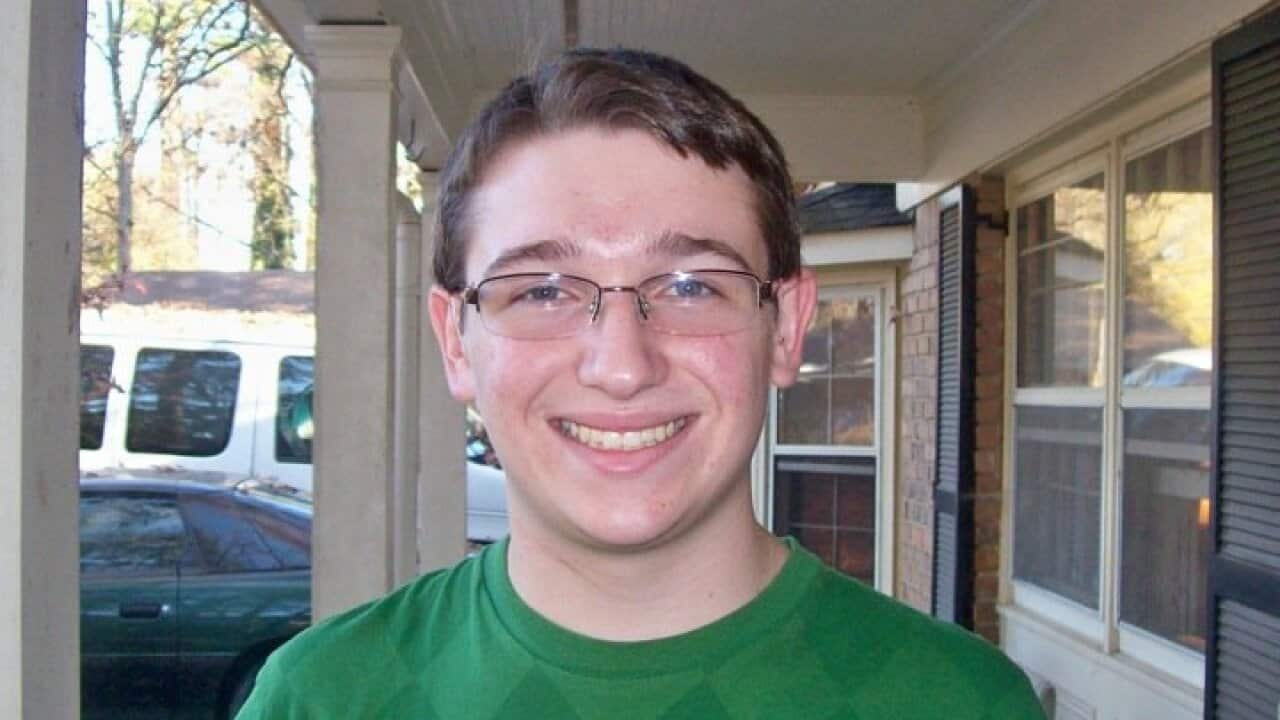 162883_134874433236331_1638237_n.jpg