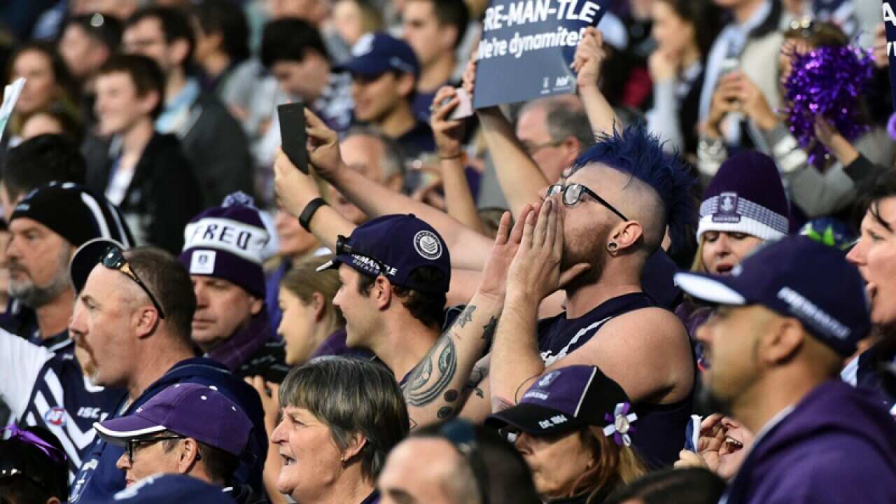 Fremantle Dockers fans