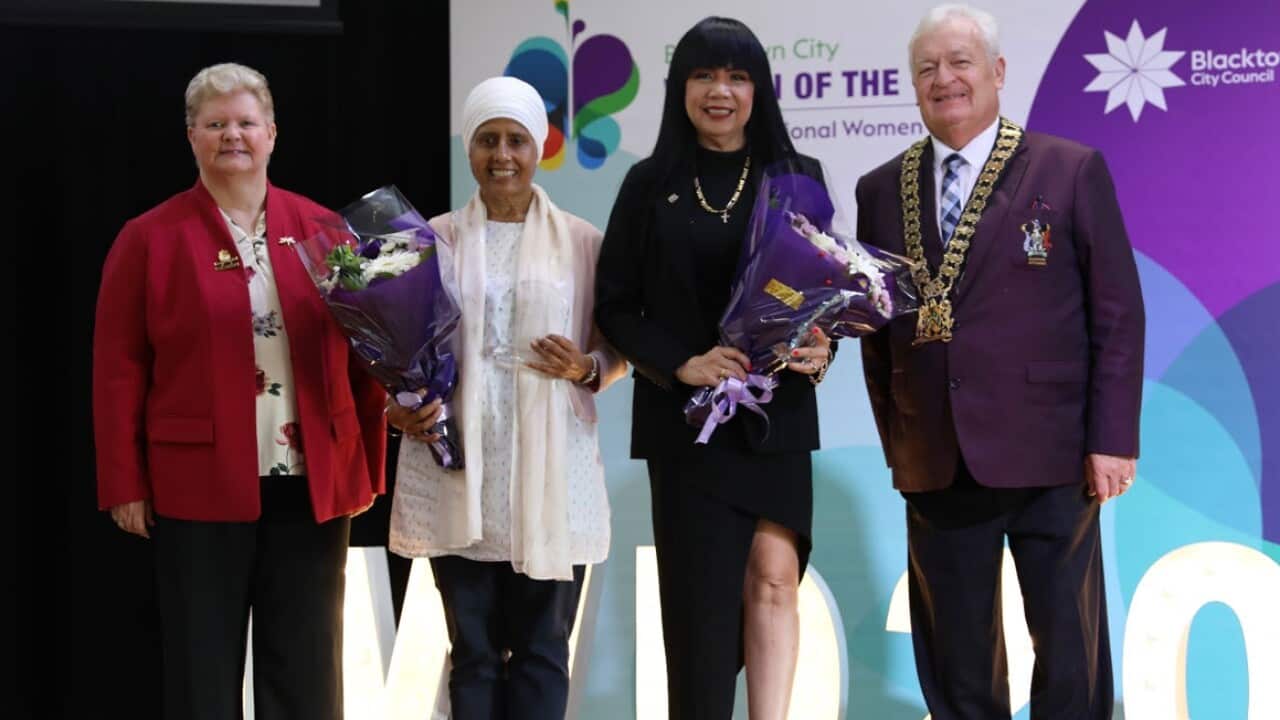 (From L) Deputy Mayor Julie Griffiths, joint winners of the 2021 Blacktown Woman of the Year Harinder Kaur and Rissa McInnes, and City Mayor Tony Bleasdale OAM.