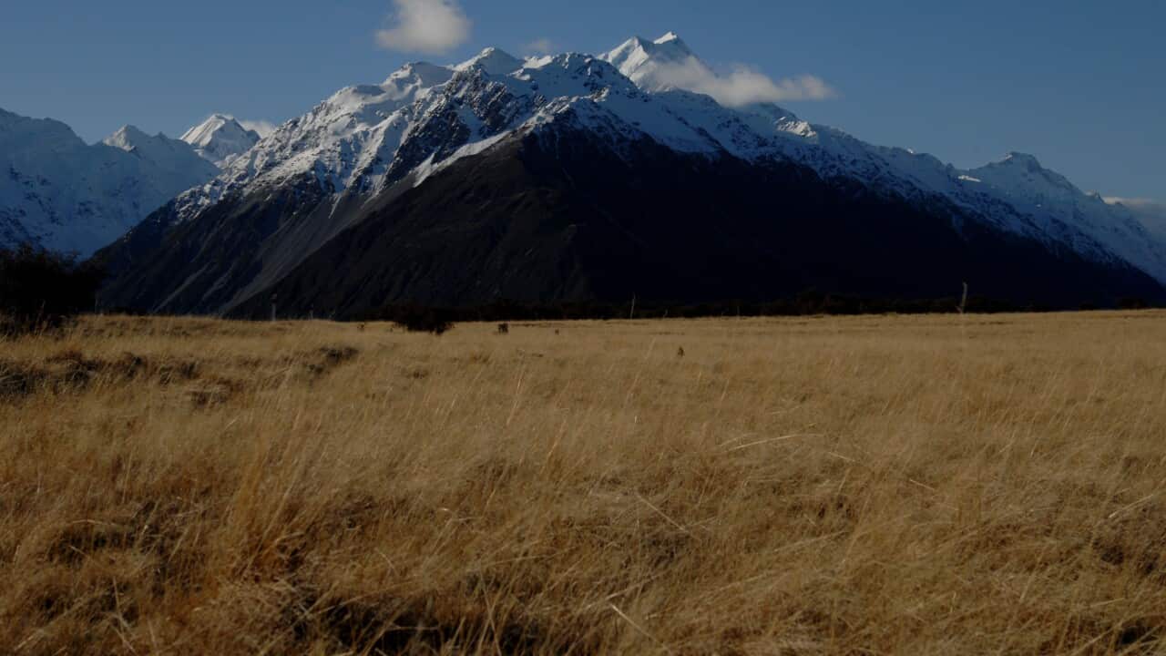 Mt Cook national park on the South Island of New Zealand, September, 2007. Mt Cook National park is part of the Southwest New Zealand World Heritage Area. (AAP Image/Tracey Nearmy) NO ARCHIVING