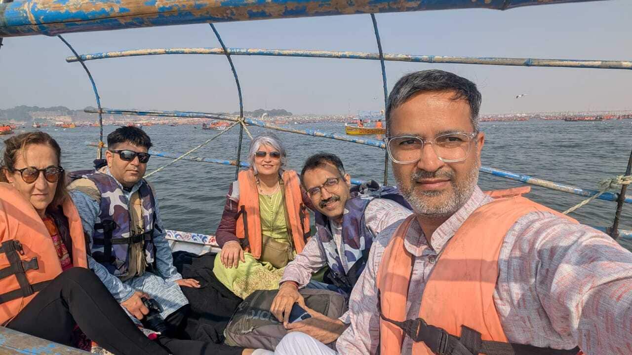 Bharat Tarachandani enroute holy confluence of river Ganges and Yamuna at Prayagraj.