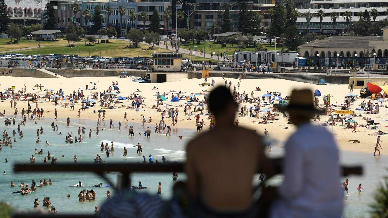Temperatures Soar In Nsw South Australia And Victoria During First Heatwave Since Summer