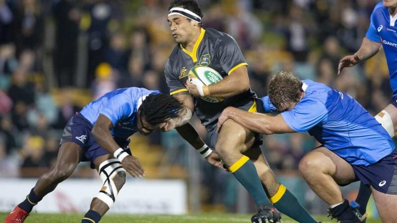 Tetera Faulkner of Cheika's Choice (centre) is tackled