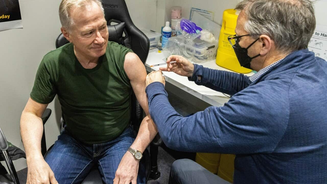 More Australians Eligible For Fourth COVID-19 Vaccination Booster Following ATAGI Recommendation