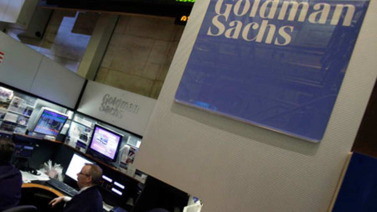 WallSt_GoldmanSachs_100421_L_aap_909181456