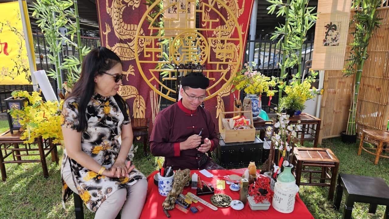 Calligrapher at the Fairfield Showground Tet 2024 (SBS).jpg