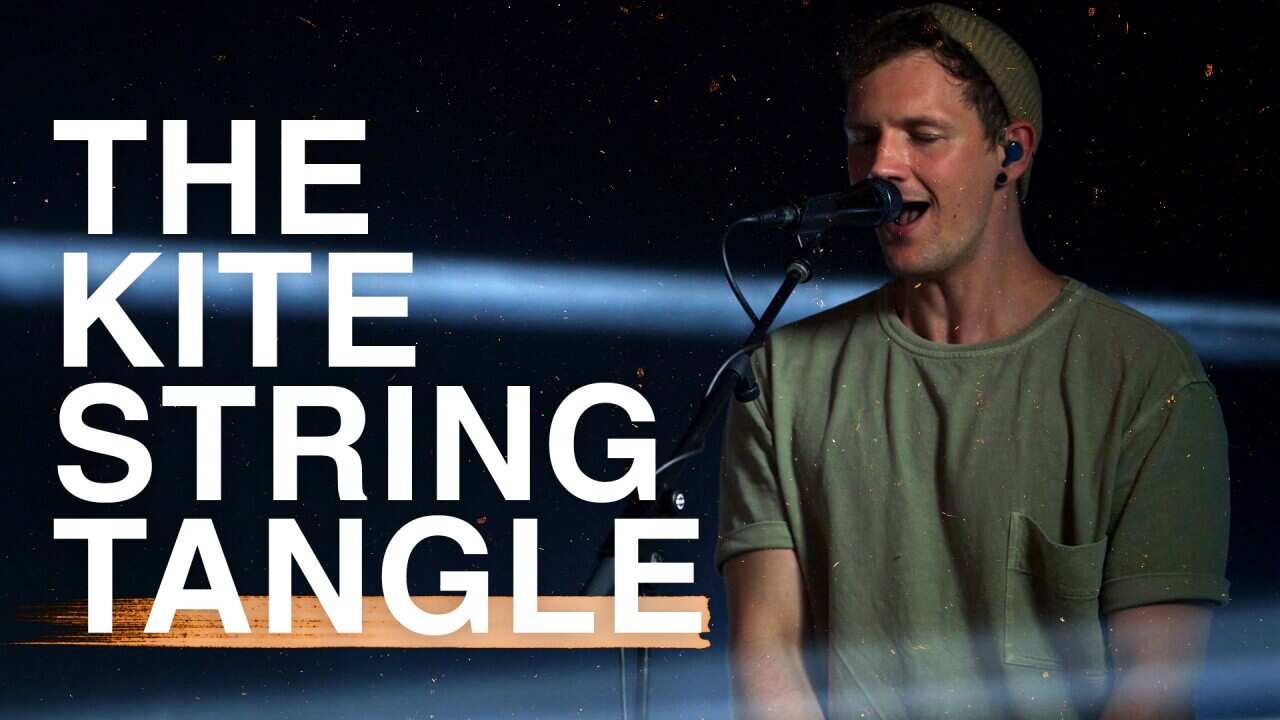 The Kite String Tangle 'P()L4R' (Exclusive performance) SBS The Feed