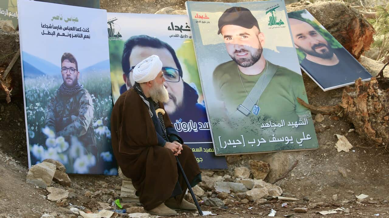 Lebanese return to southern villages after withdrawal of Israeli troops