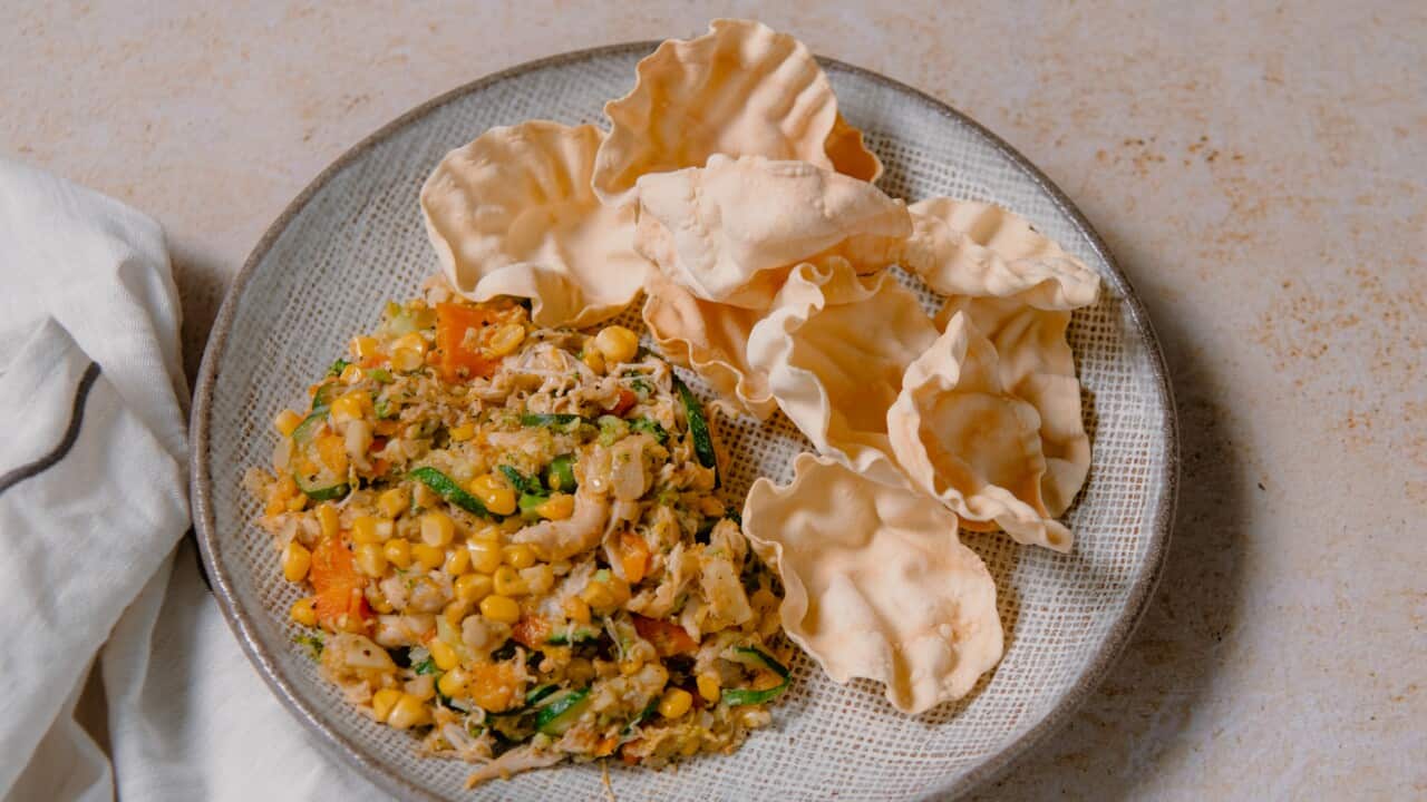 Smashed braised veggies with chicken & papadums