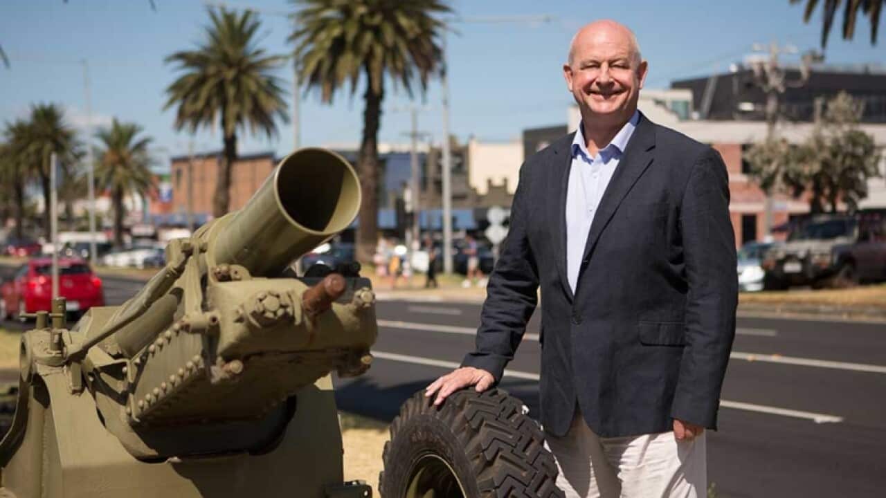 Liberal candidate Jeremy Hearn has apologised for saying Muslims were "bad people" trying to replace Australia's legal system with Sharia law. 