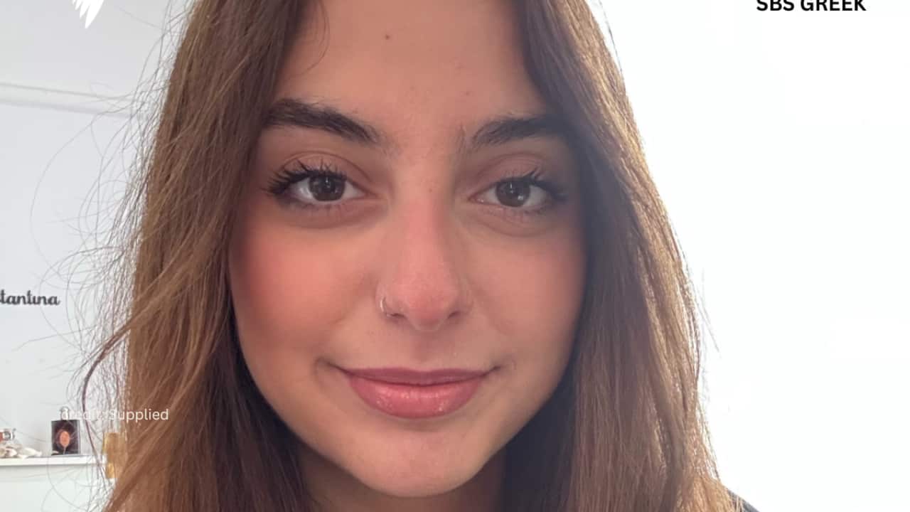 Η μαθήτρια Κωνσταντίνα Βέζου, από το Κολλέγιο του Αγίου Ιωάννη (St. John’s Greek Orthodox College)