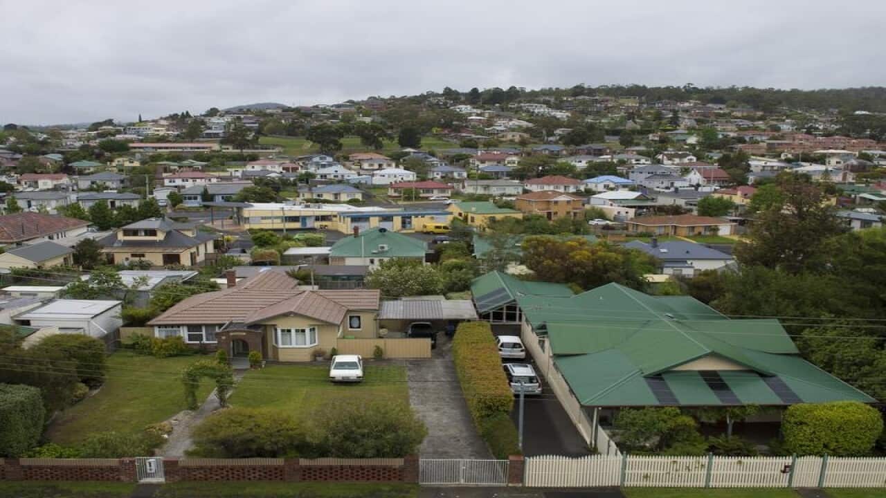 Property prices remain flat compared to a month ago