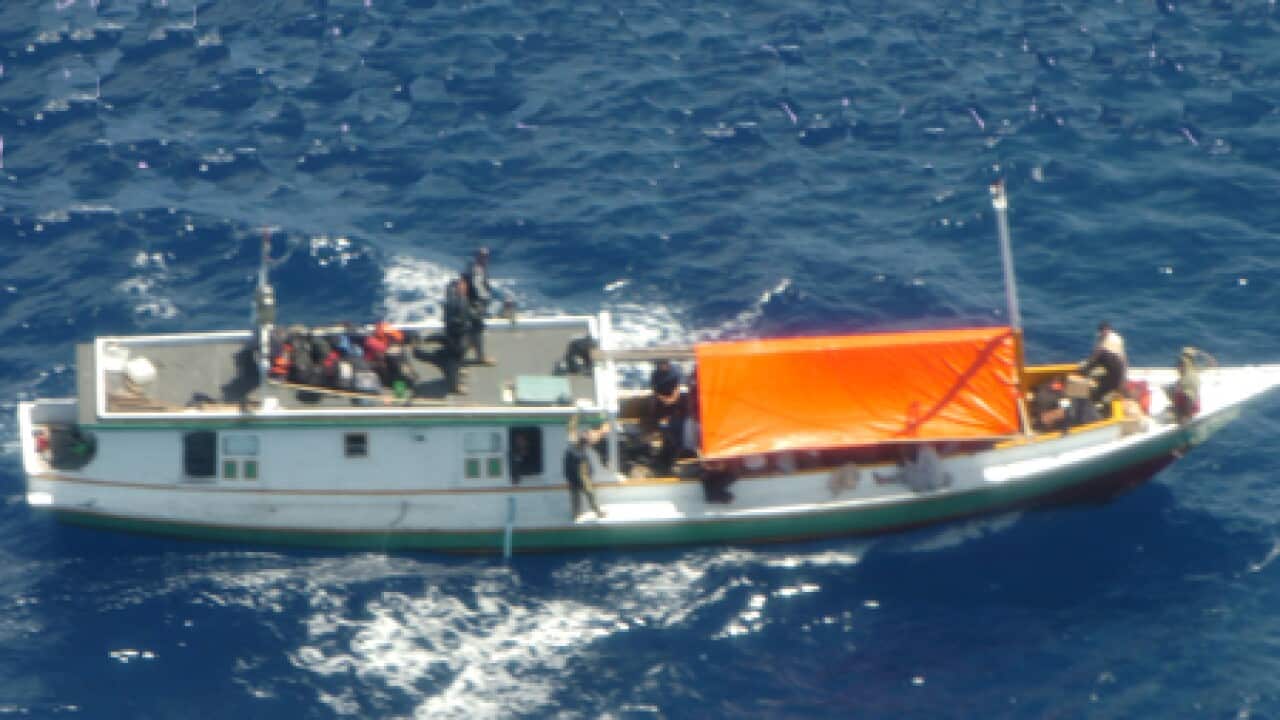 asylum_boat_L_1604_aap_736048863