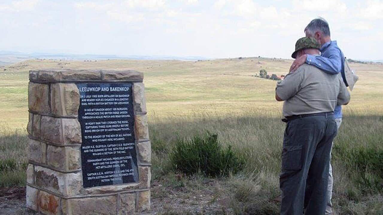South Australian historian Tony Stimson (R)