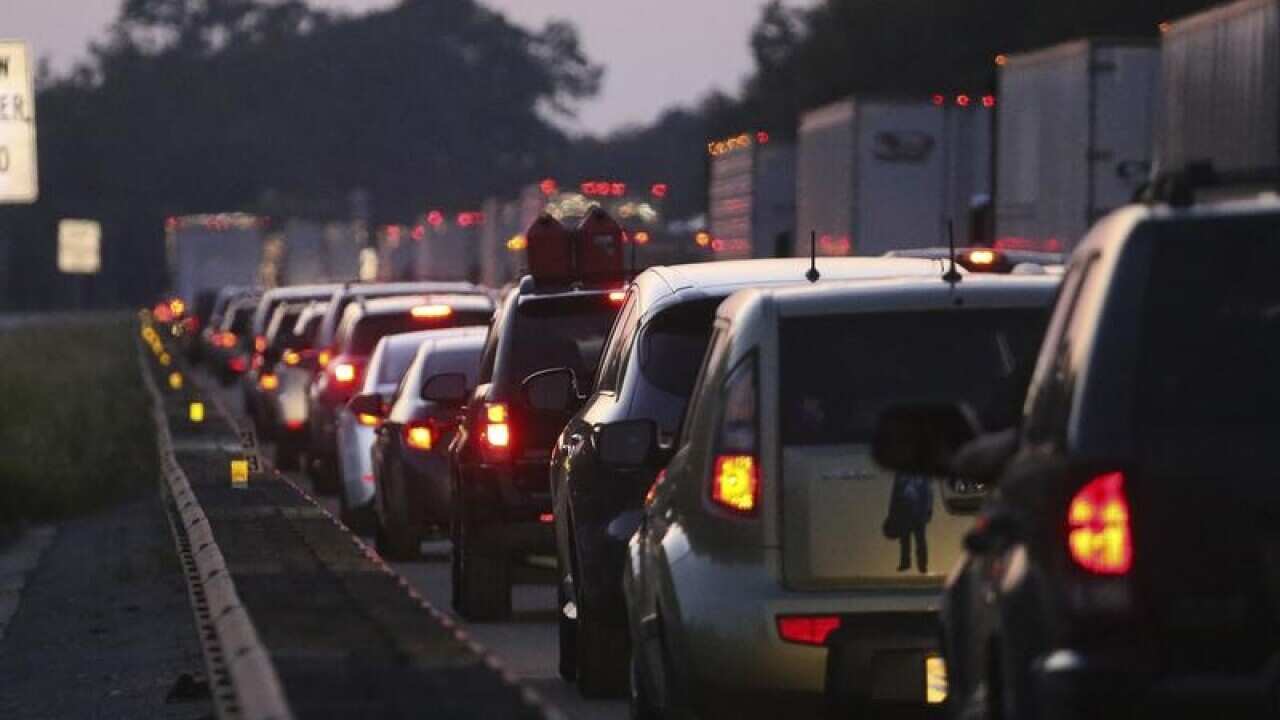 Traffic backs up near the Georgia-Florida borderQ