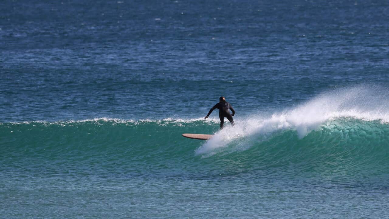 Qld aims to keep border open after Dec 17