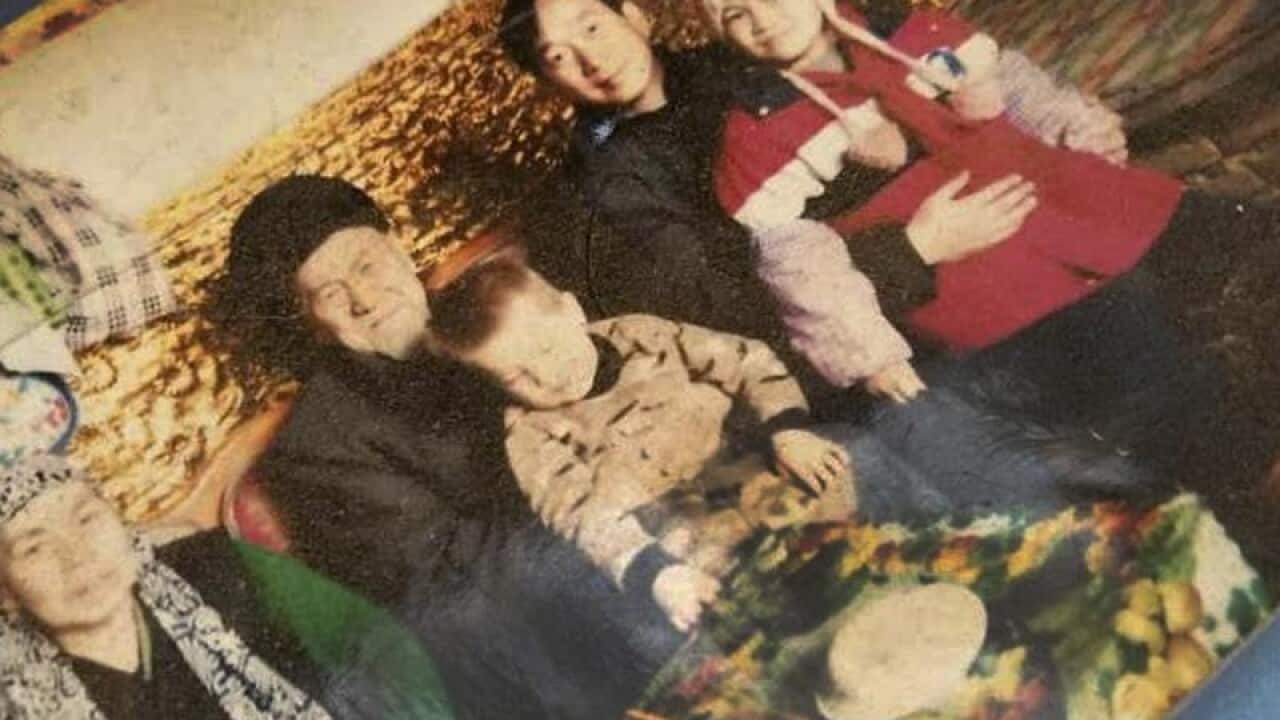 Family with Chinese civil servant