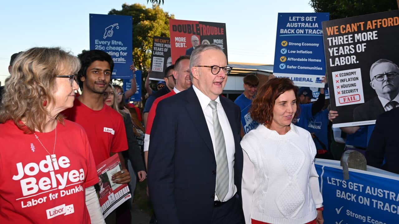 Prime Minister Anthony Albanese and Labor MP Jodie Belyea at an early voting centre.