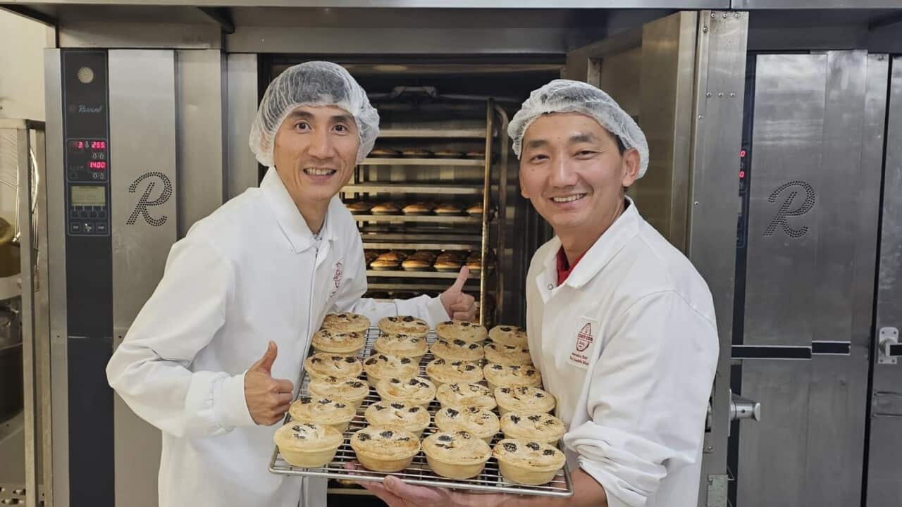 Ryan Khun(L) and Chan Khun (R) from Country Cob Bakery.jpg