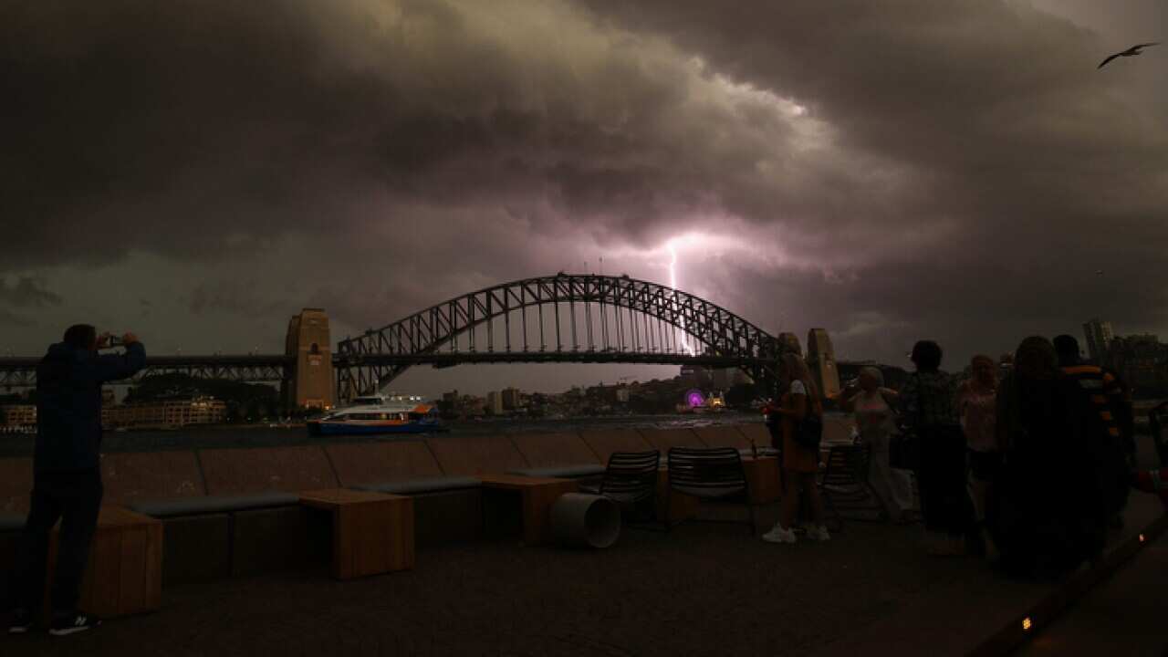 Lightning around the Sydney Harbour Bridge