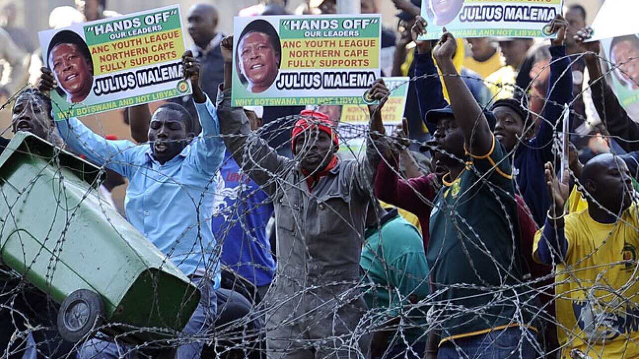 southafrica_protests_3108_b_getty_693134686
