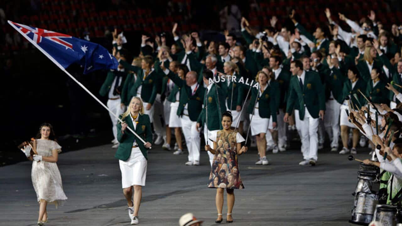 lauren_jackson_flag_120728_aap_L_990856973