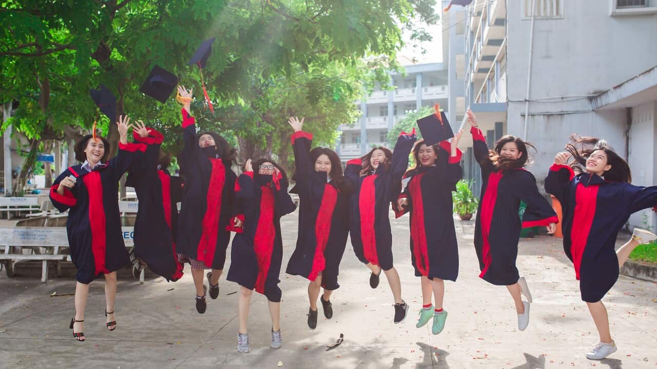Friends in graduation day