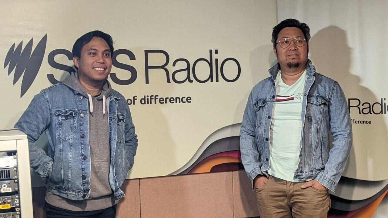 Jordan Tiburcio and Russel Seguia / Love Down Under