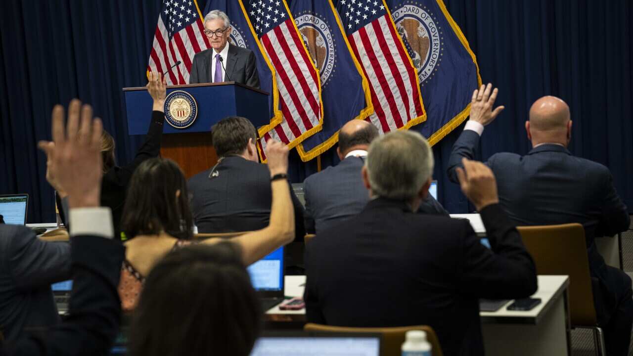 美聯儲主席鮑威爾宣佈維持利率不變,料今年減息3次。