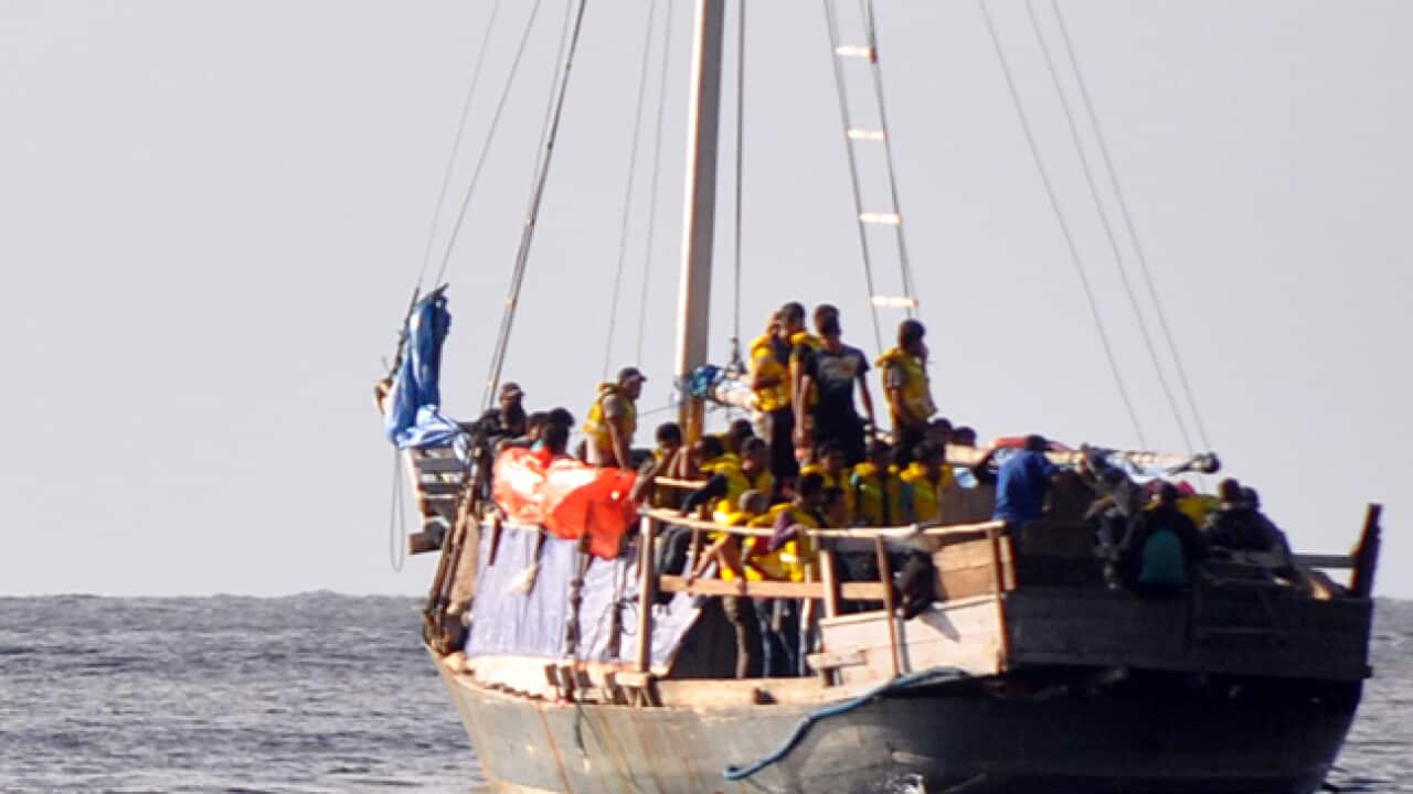 asylum_boat_malaysia_deal_110808_aap_1262309520