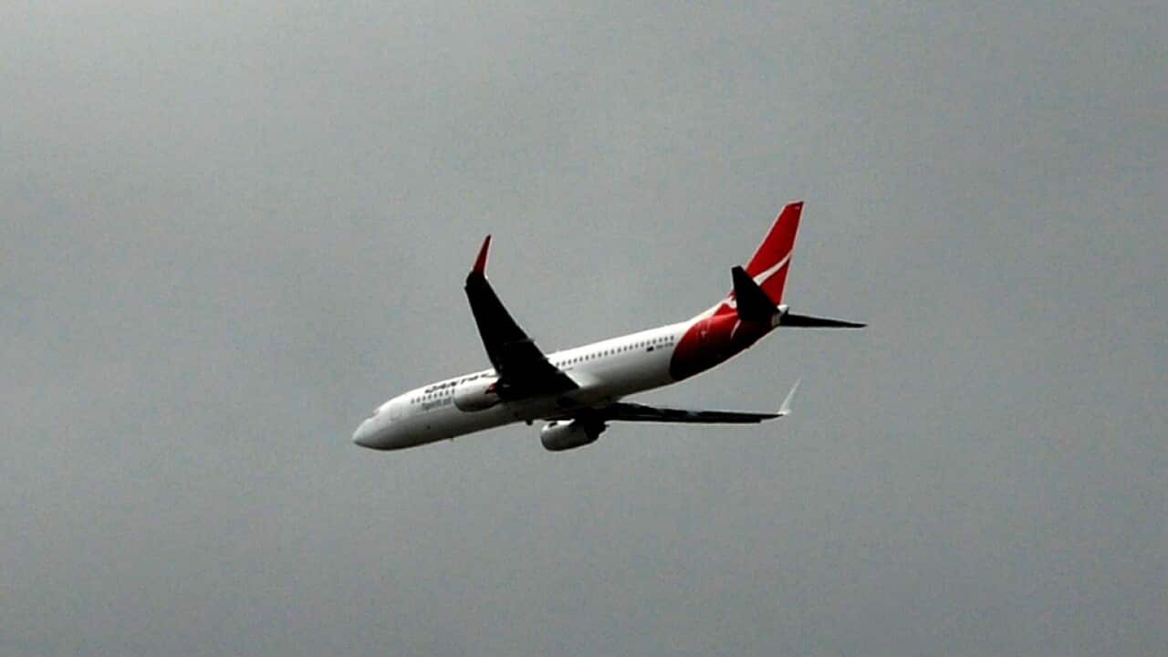Qantas stock - AAP-001.jpg