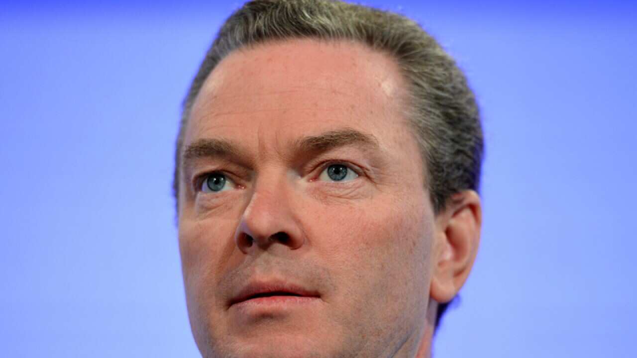 Christopher Pyne speaks at the press club.