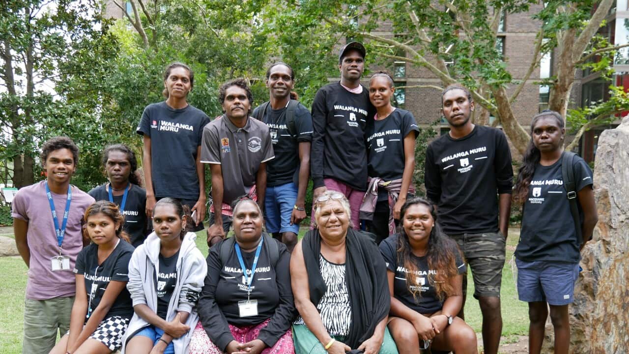 13 students travel to Macquarie University 
