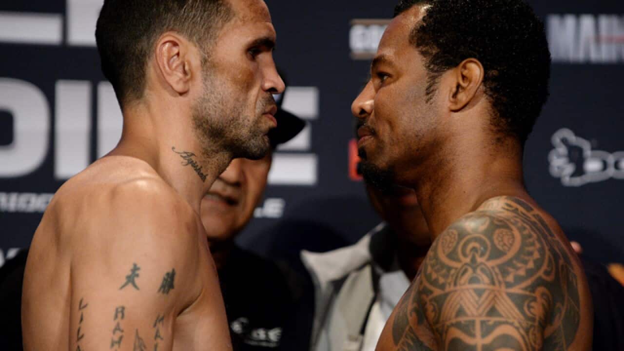 Veteran boxers Anthony Mundine (L) and Shane Mosley