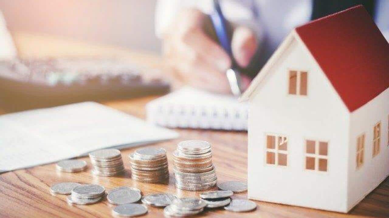 Mais uma subida nas taxas de juros, o que vem agravar a situação financeira dos australianos no geral, em particular os proprietários de casas.