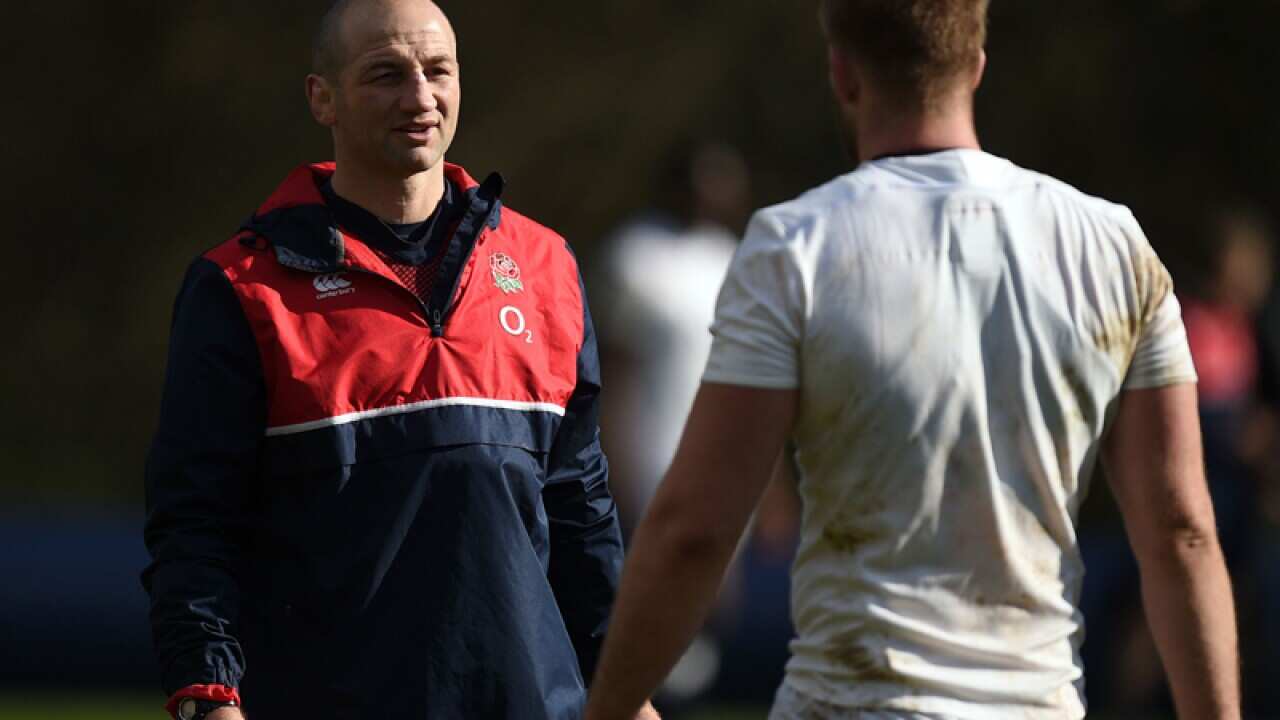 England's forwards coach Steve Borthwick (left).