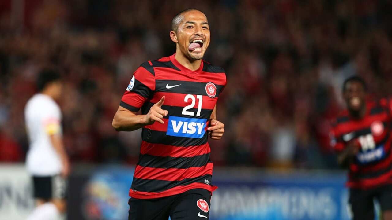 Shinji Ono celebrates a goal with the Western Sydney Wanderers in 2014