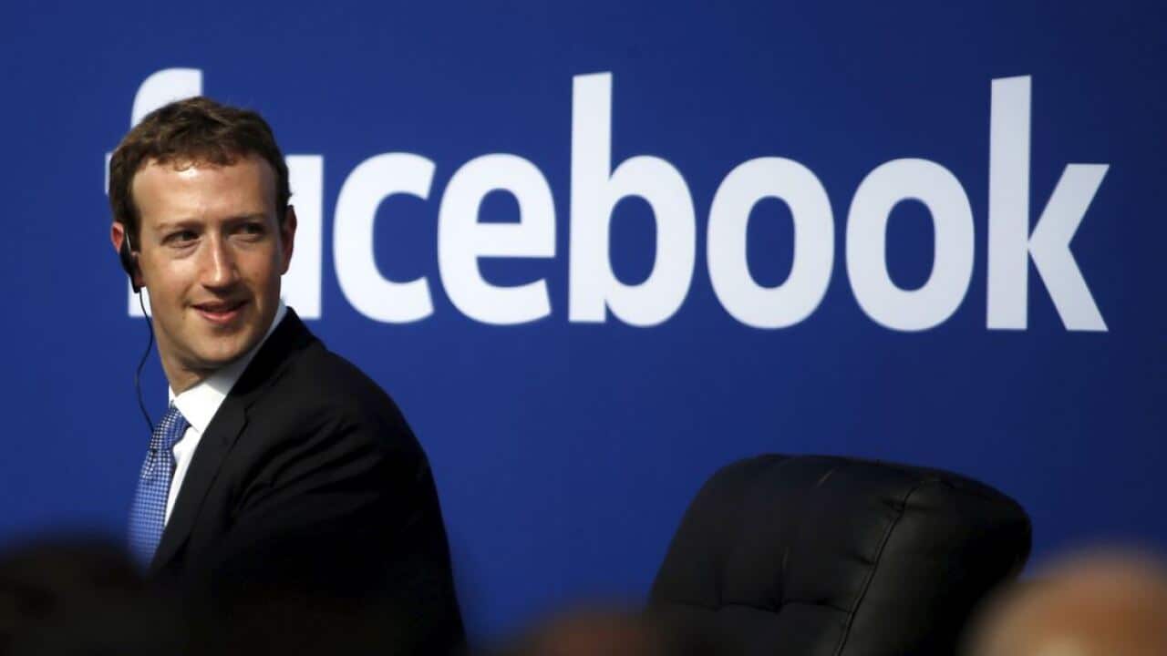 Zuckerberg changes Facebook's focus
