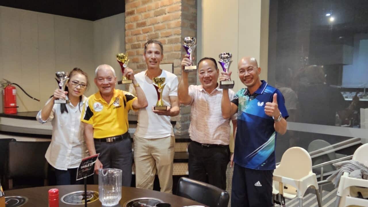 Đôi bóng bàn người Việt.jpg