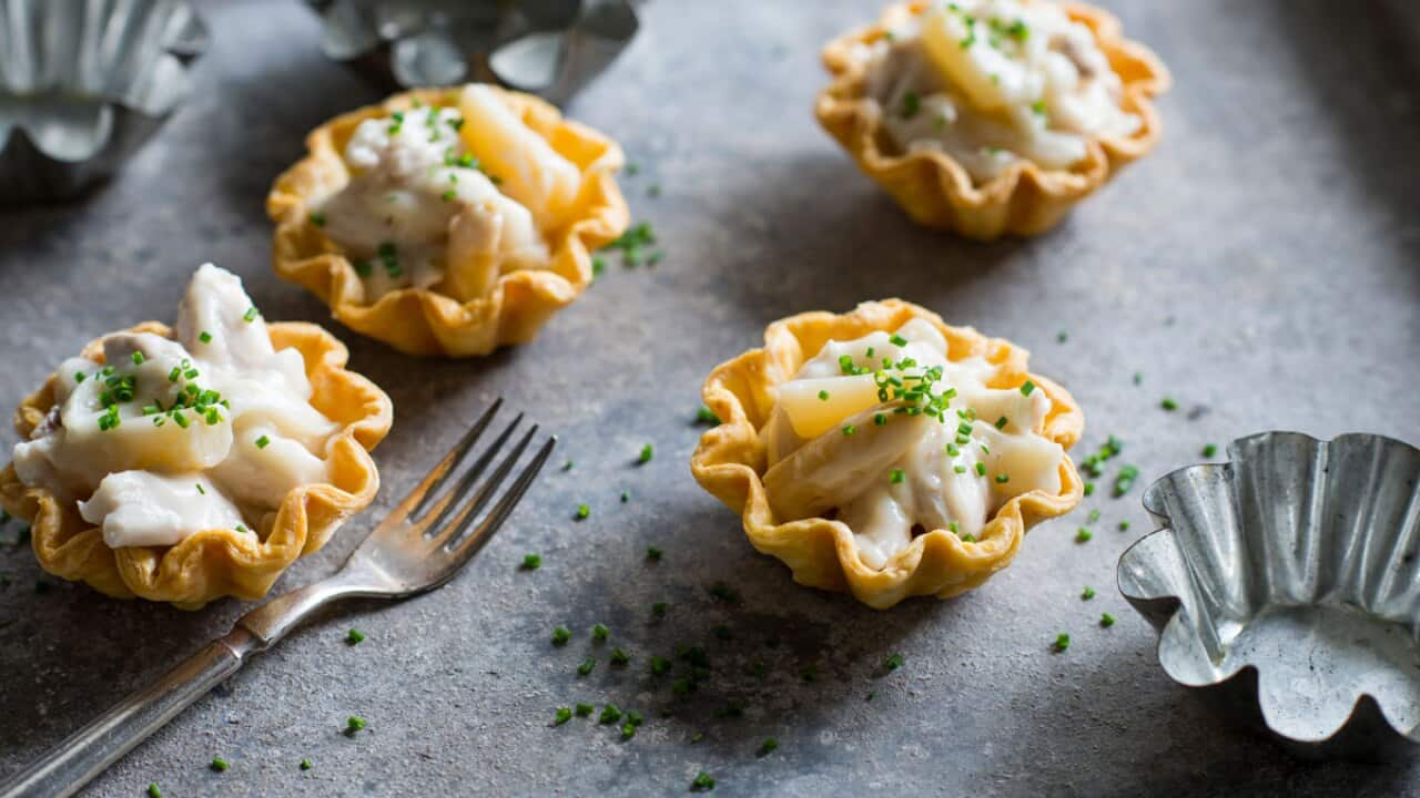 Chicken and asparagus tartlets