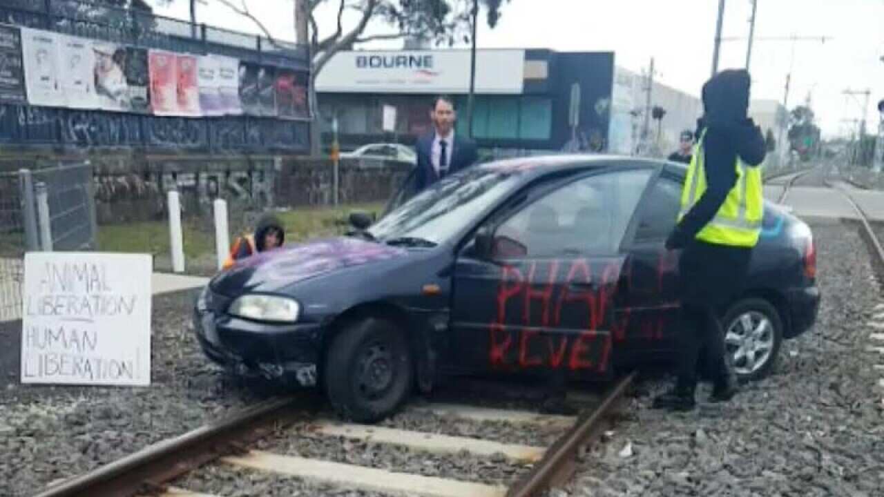 Car parked on railway tracks to disrupt trains to the Melbourne Cup