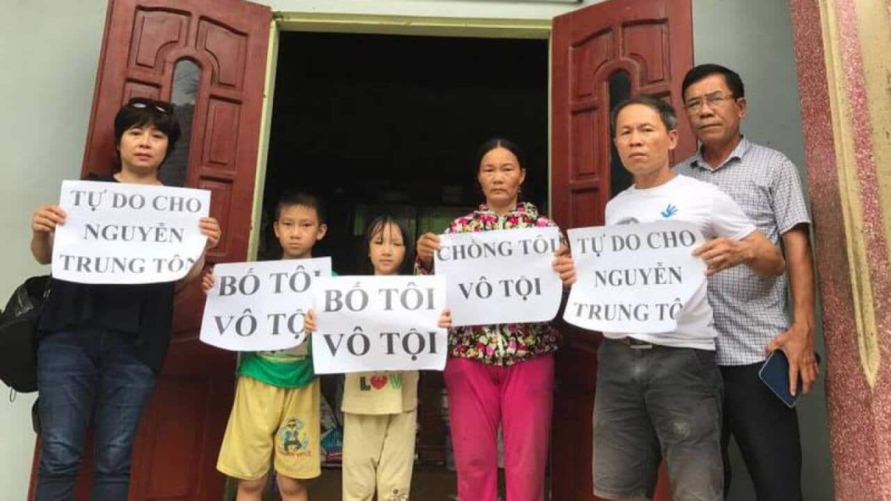 Nguyễn Thúy Hạnh và gia dình Mục sư Nguyễn Trung Tôn