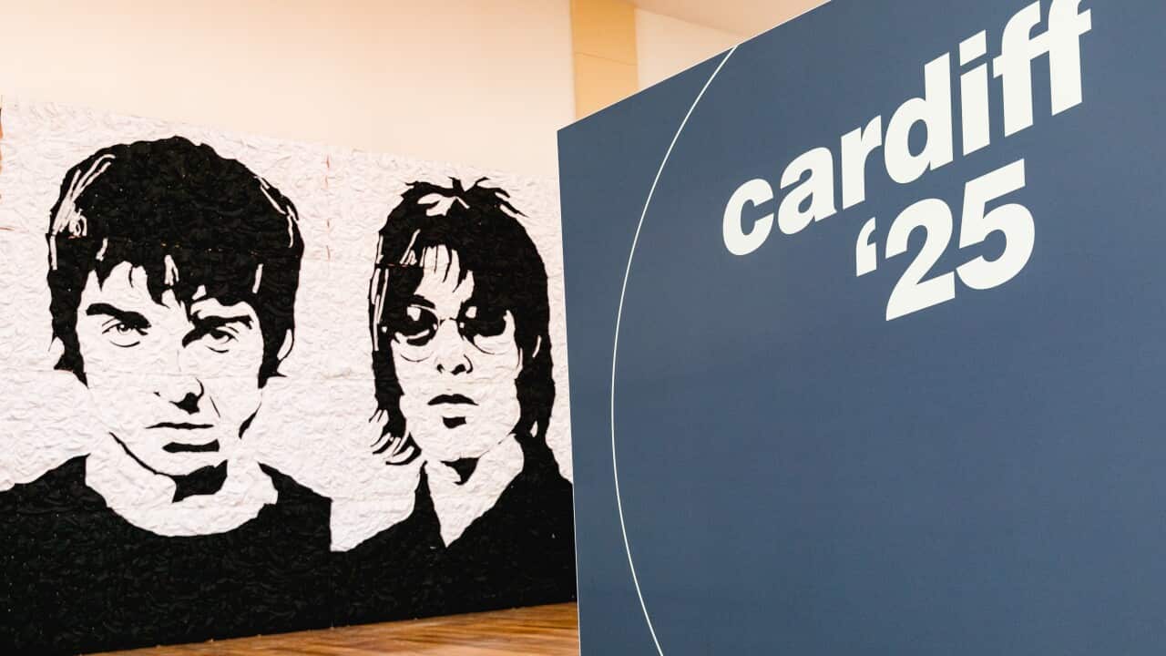 Oasis "Wonder Wall" Bucket Hat Portrait Unveiled In Cardiff