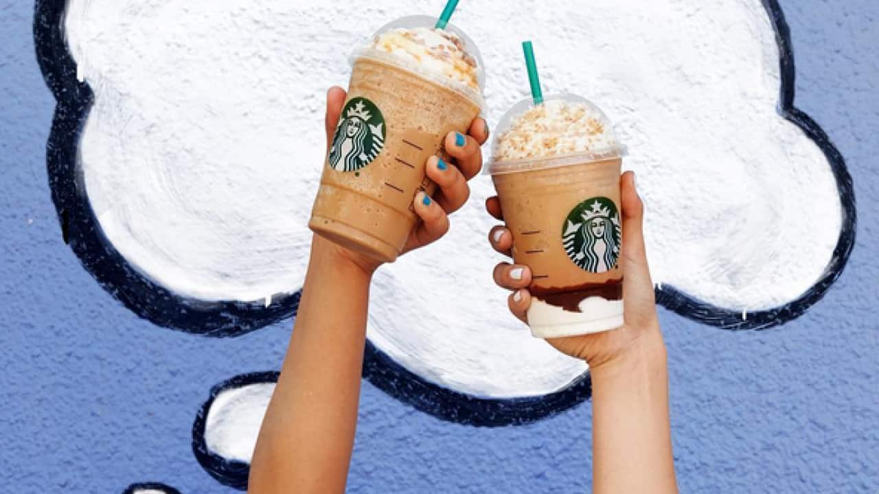 starbucks sued over ice