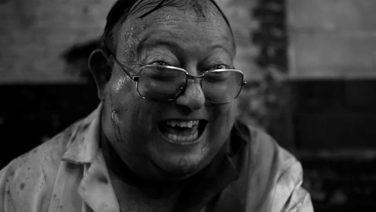 Human-Centipede_627_1_897574808