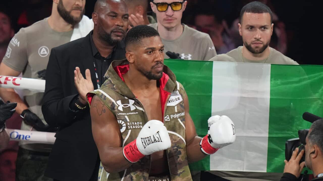 Two killed in boxer Anthony Joshua crash identified as ‘close friends and team members’ Two killed in boxer Anthony Joshua crash identified as ‘close friends and team members’