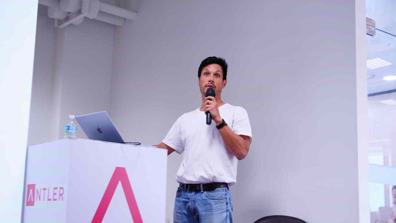 Rodrigo Gutierrez.jpeg